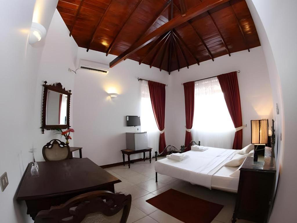 The Mgs Hotel Elpitiya  Εξωτερικό φωτογραφία