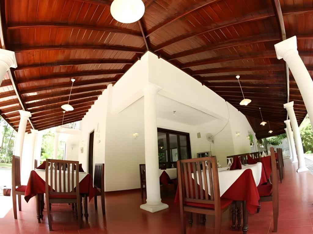 The Mgs Hotel Elpitiya  Εξωτερικό φωτογραφία